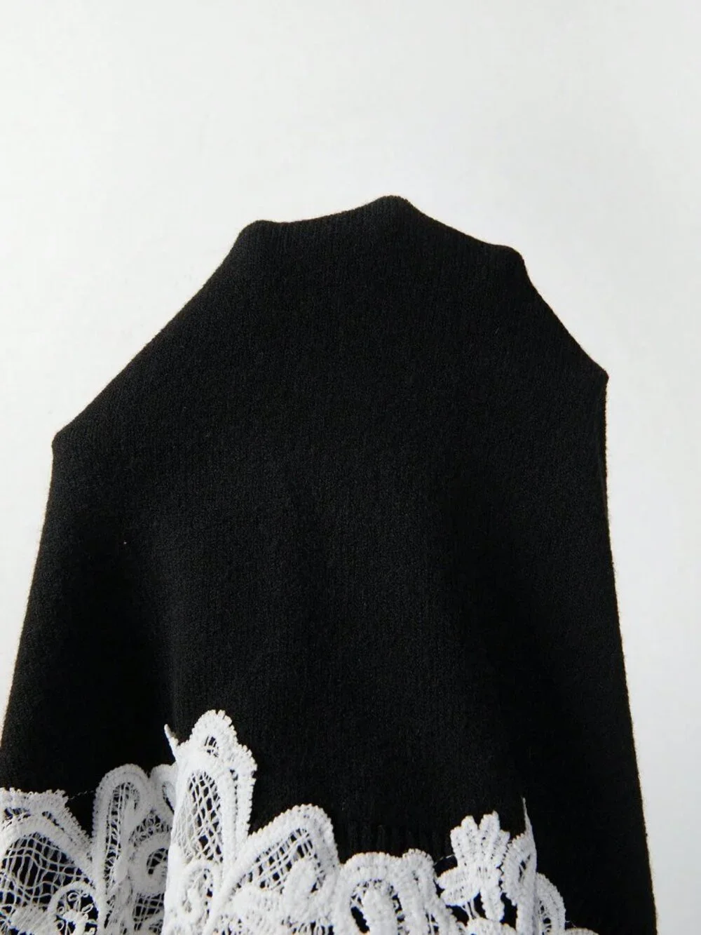 Black Casual Women's Long Sleeve Pullover Crop Top